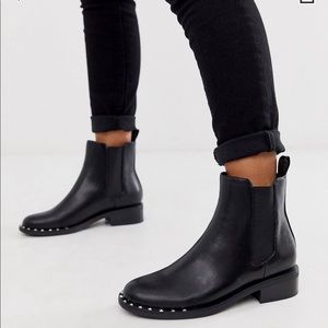 Beautiful black boots from ASOS